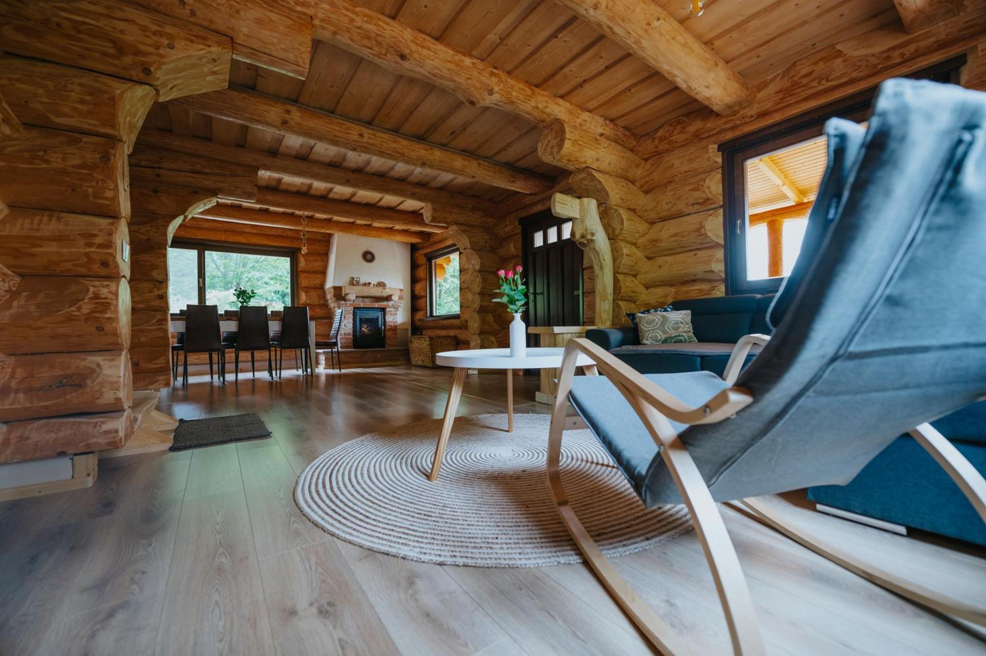Log Cabin Piricske Ciceu Eksteriør bilde