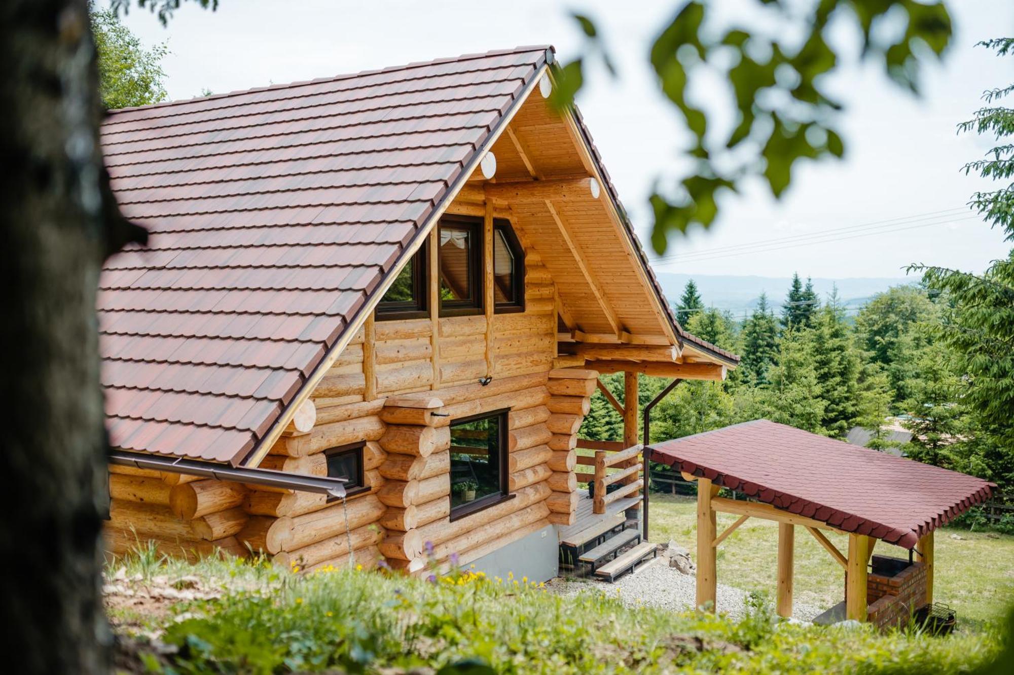 Log Cabin Piricske Ciceu Eksteriør bilde