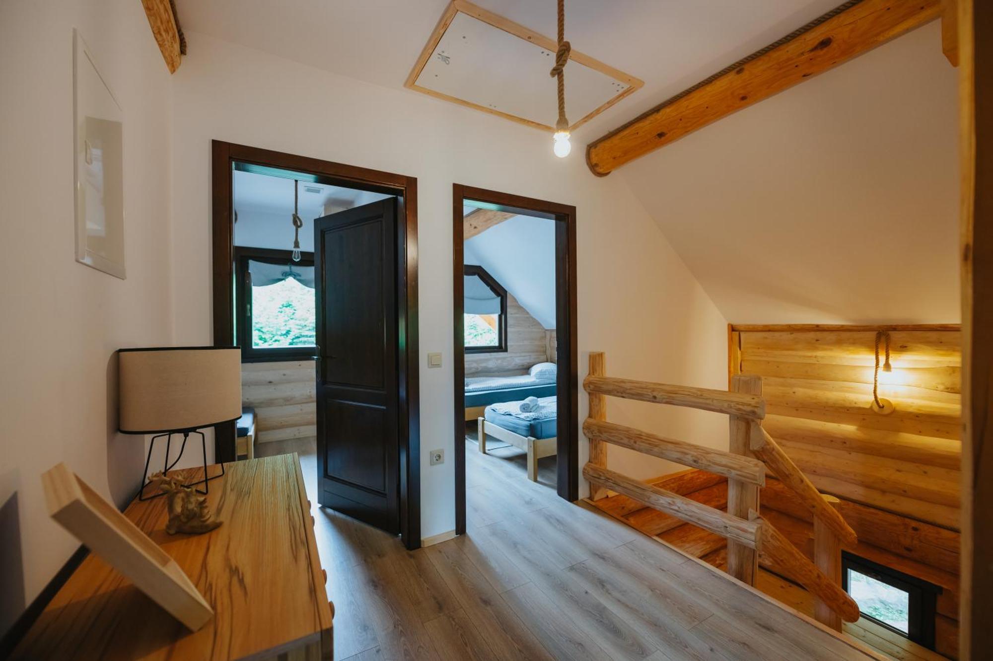 Log Cabin Piricske Ciceu Eksteriør bilde
