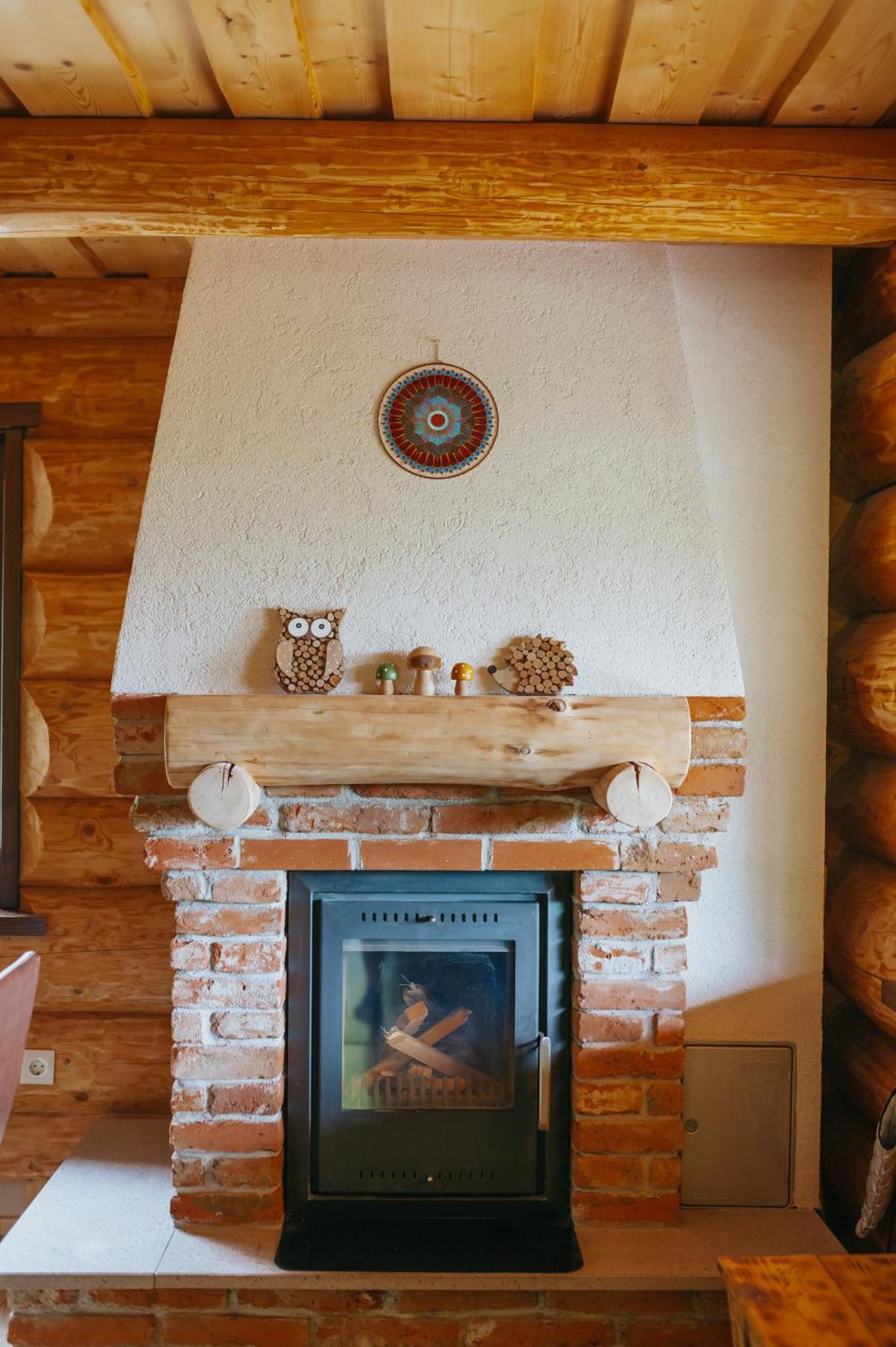 Log Cabin Piricske Ciceu Eksteriør bilde